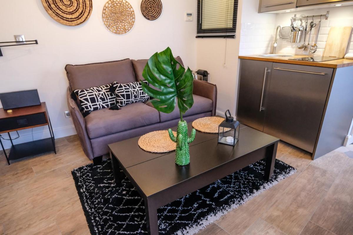 Demeure Terrisse La Cave Apartment มาร์เซย็อง ภายนอก รูปภาพ